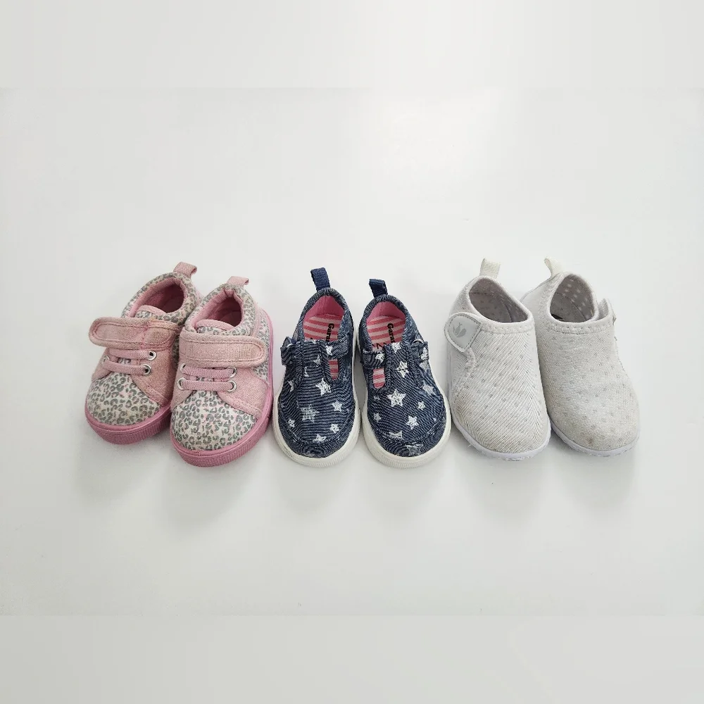Infant Baby Girl Size 2 Shoe‎ Bundle Lot - 3 Pairs Pink, Blue, and White